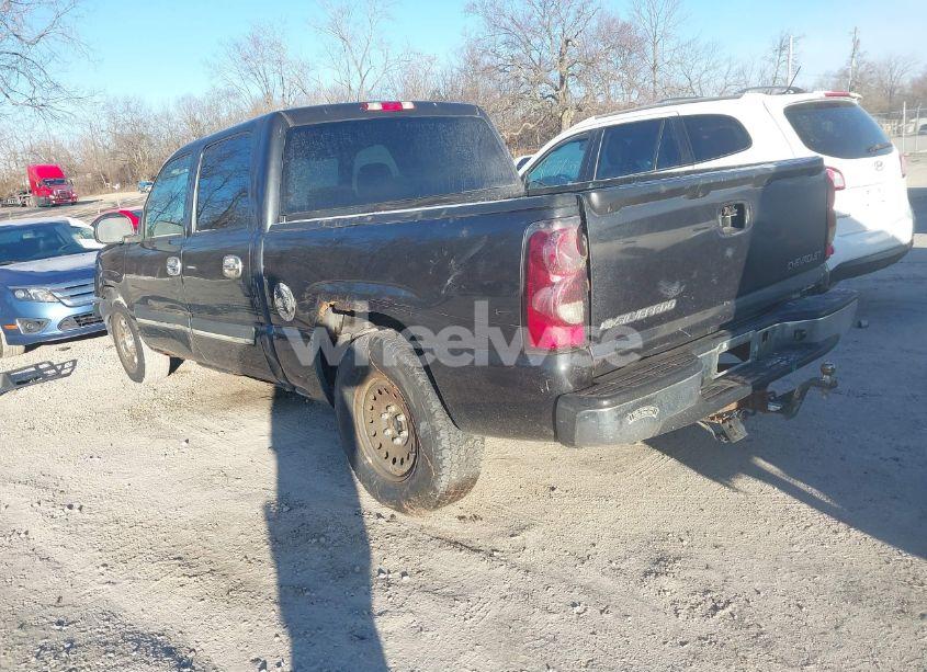Photo 3 of 2004 Chevrolet Silverado 1500 LS (VIN 2GCEC13T241422435)