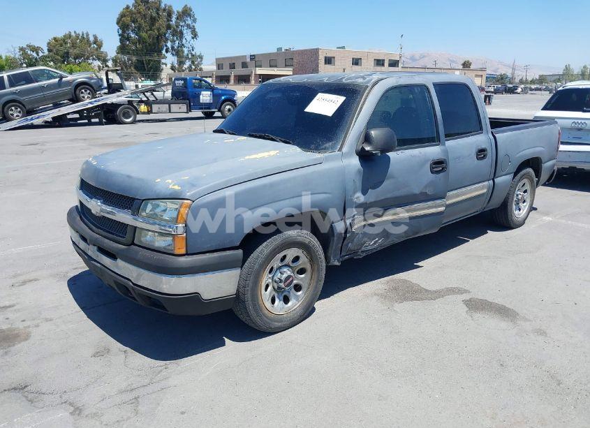 Photo 2 of 2005 Chevrolet Silverado 1500 LS (VIN 2GCEC13T251167397)
