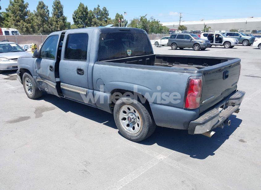Photo 3 of 2005 Chevrolet Silverado 1500 LS (VIN 2GCEC13T251167397)