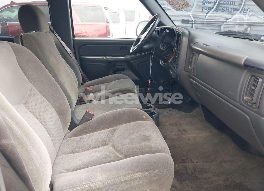 Photo 5 of 2005 Chevrolet Silverado 1500 LS (VIN 2GCEC13T251167397)