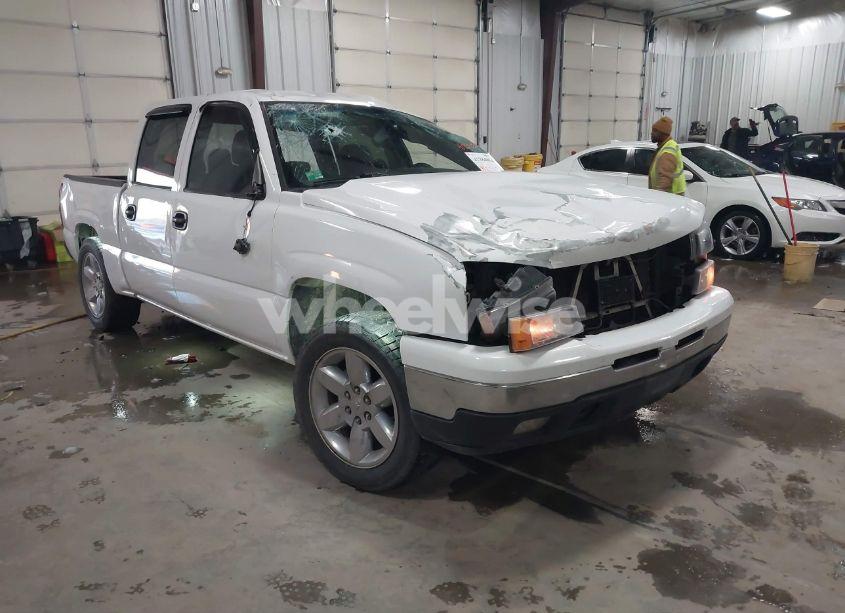 2006 Chevrolet Silverado 1500 LT1 (VIN 2GCEC13T261139312) main photo