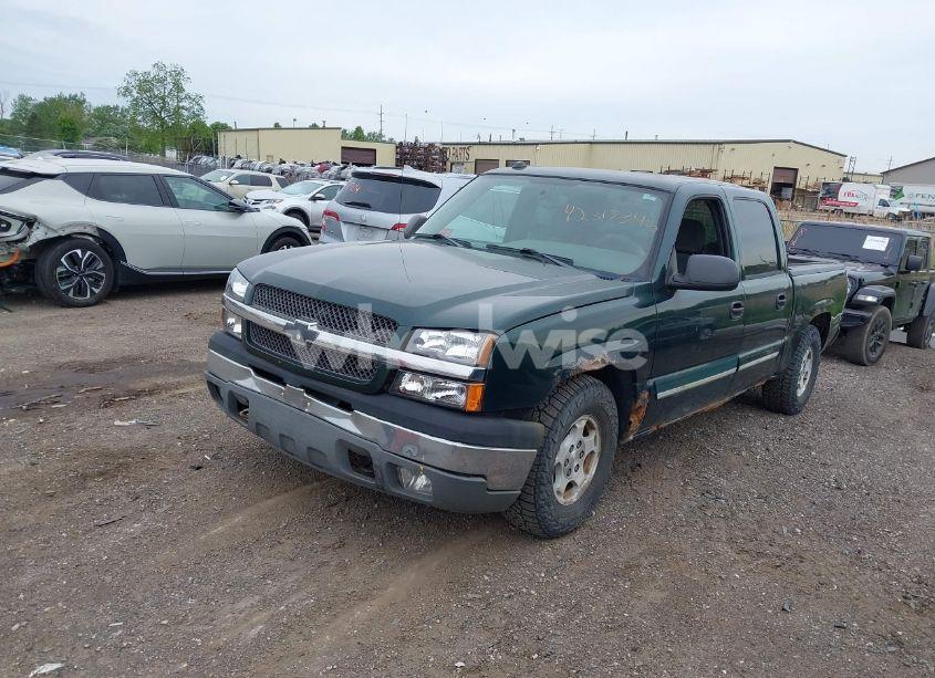 Photo 2 of 2004 Chevrolet Silverado 1500 LS (VIN 2GCEC13T341385959)