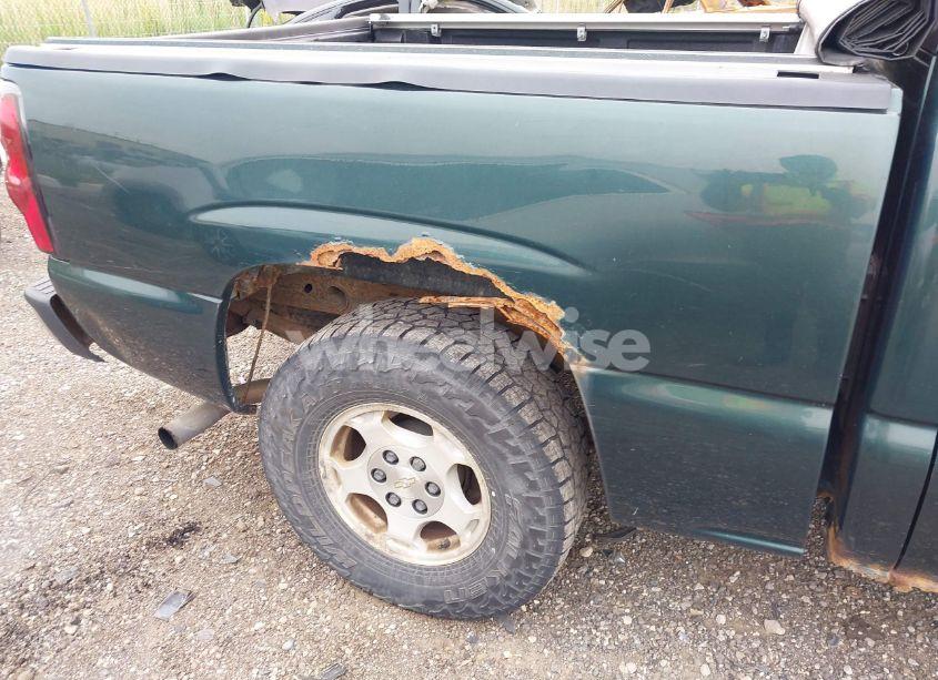 Photo 6 of 2004 Chevrolet Silverado 1500 LS (VIN 2GCEC13T341385959)