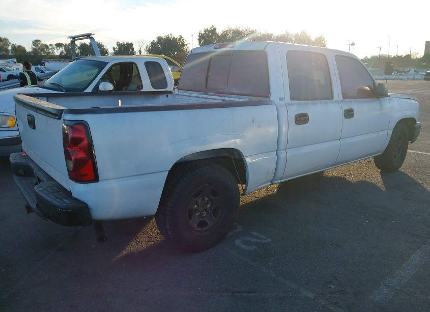 Photo 4 of 2005 Chevrolet Silverado 1500 LT (VIN 2GCEC13T351198383)