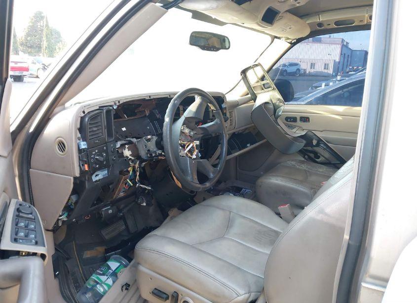 Photo 5 of 2005 Chevrolet Silverado 1500 LT (VIN 2GCEC13T351198383)