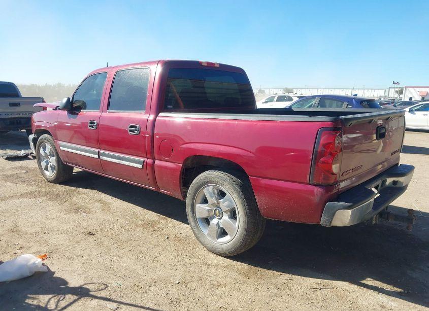 Photo 3 of 2005 Chevrolet Silverado 1500 LS (VIN 2GCEC13T351303696)