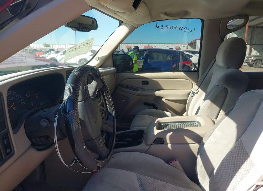 Photo 5 of 2005 Chevrolet Silverado 1500 LS (VIN 2GCEC13T351303696)