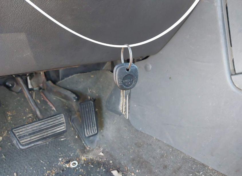 Photo 11 of 2005 Chevrolet Silverado 1500 LT (VIN 2GCEC13T351399653)