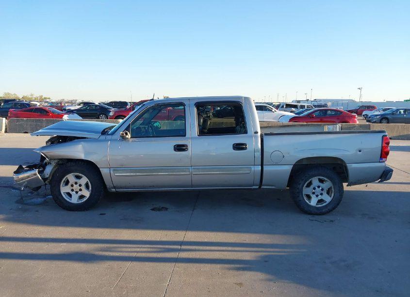 Photo 14 of 2005 Chevrolet Silverado 1500 LT (VIN 2GCEC13T351399653)
