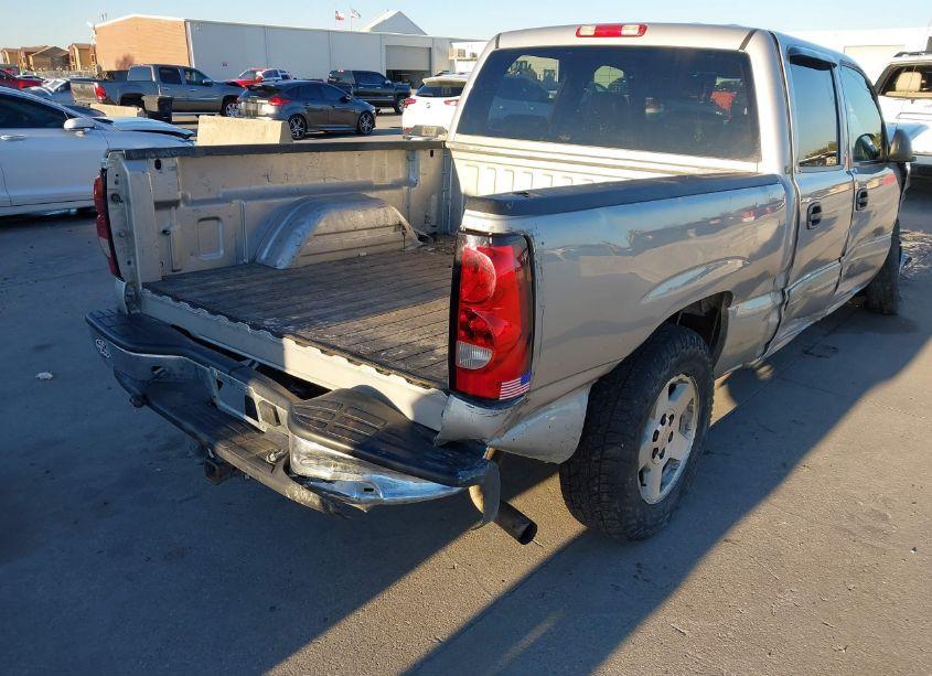 Photo 19 of 2005 Chevrolet Silverado 1500 LT (VIN 2GCEC13T351399653)