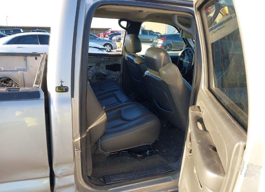 Photo 8 of 2005 Chevrolet Silverado 1500 LT (VIN 2GCEC13T351399653)