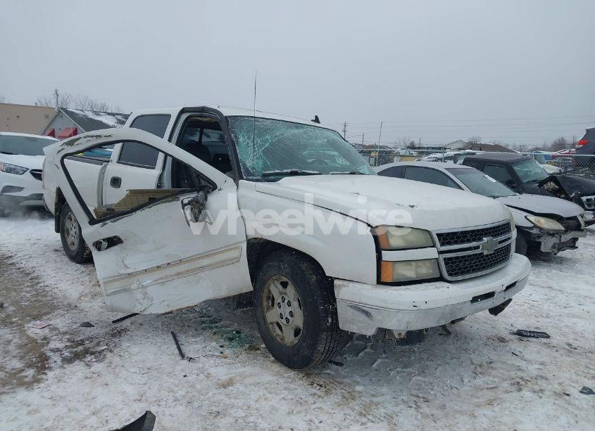 2006 Chevrolet Silverado 1500 LT2 (VIN 2GCEC13T361144888) main photo