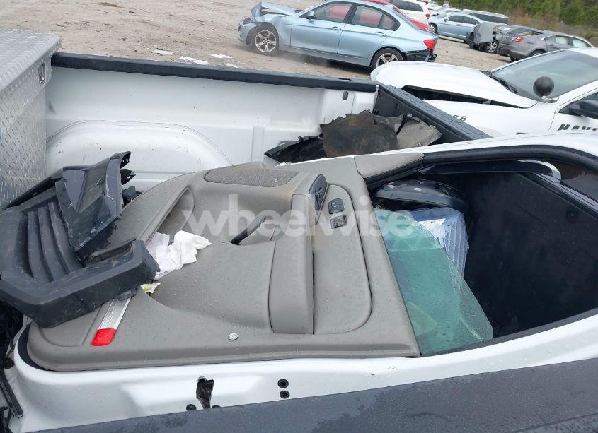 Photo 12 of 2006 Chevrolet Silverado 1500 LT3 (VIN 2GCEC13T361194061)