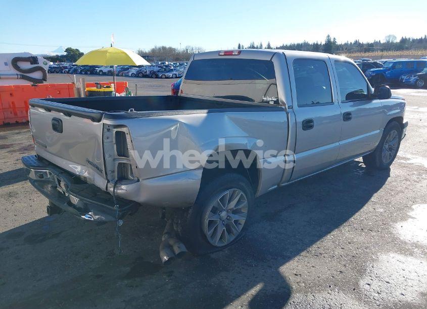 Photo 4 of 2004 Chevrolet Silverado 1500 LT (VIN 2GCEC13T441385744)