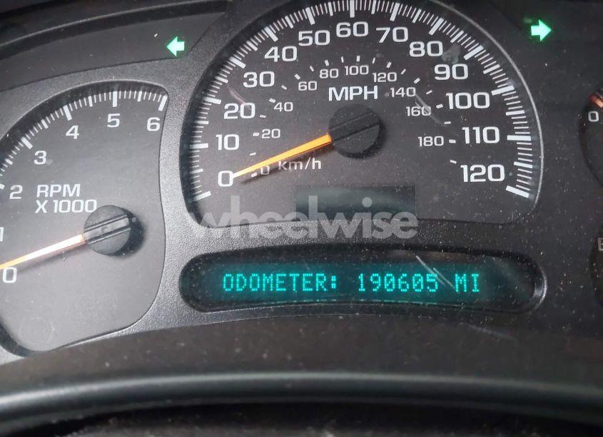 Photo 15 of 2005 Chevrolet Silverado 1500 LS (VIN 2GCEC13T451144641)