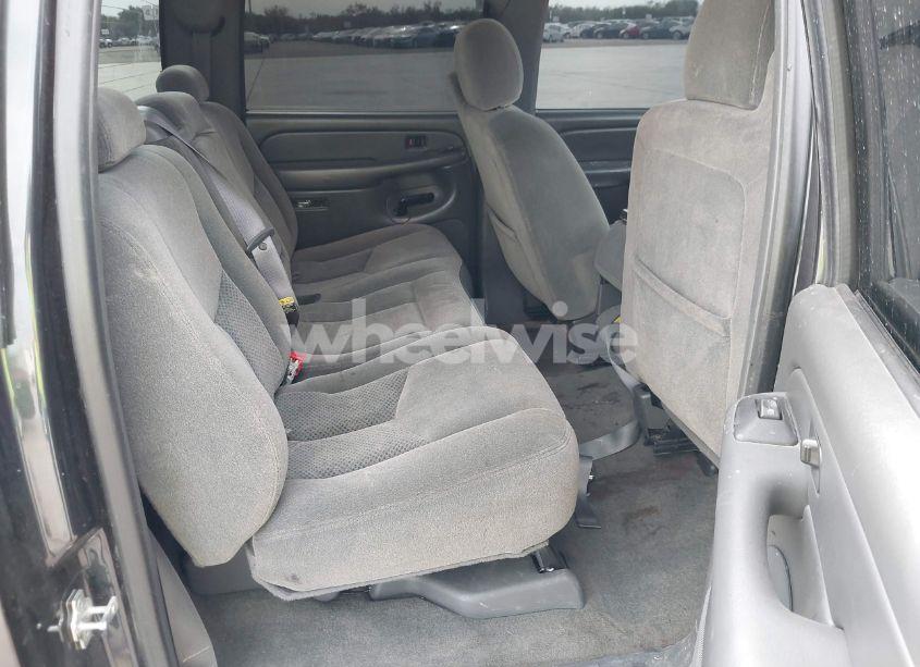 Photo 8 of 2005 Chevrolet Silverado 1500 LS (VIN 2GCEC13T551175168)