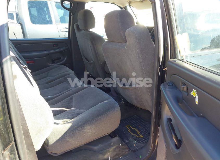 Photo 8 of 2005 Chevrolet Silverado 1500 LS (VIN 2GCEC13T551283127)