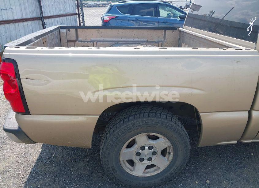 Photo 14 of 2006 Chevrolet Silverado 1500 LT1 (VIN 2GCEC13T561250338)