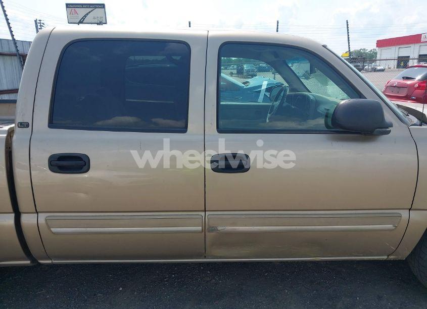 Photo 15 of 2006 Chevrolet Silverado 1500 LT1 (VIN 2GCEC13T561250338)