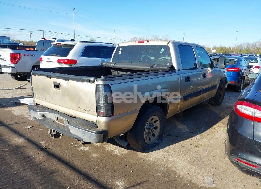 Photo 4 of 2005 Chevrolet Silverado 1500 LT (VIN 2GCEC13T651370096)