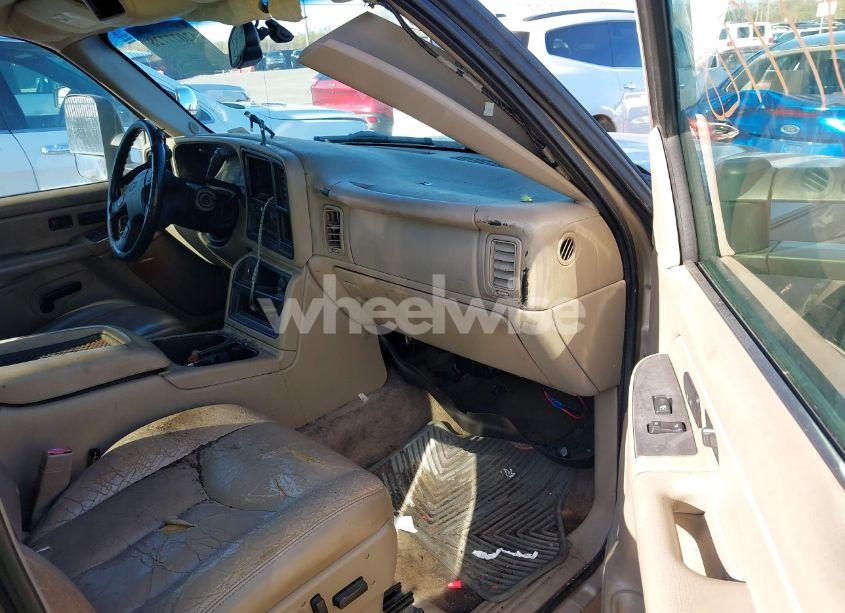 Photo 5 of 2005 Chevrolet Silverado 1500 LT (VIN 2GCEC13T651370096)