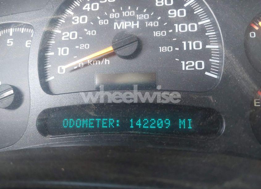 Photo 7 of 2004 Chevrolet Silverado 1500 LS (VIN 2GCEC13T741398858)