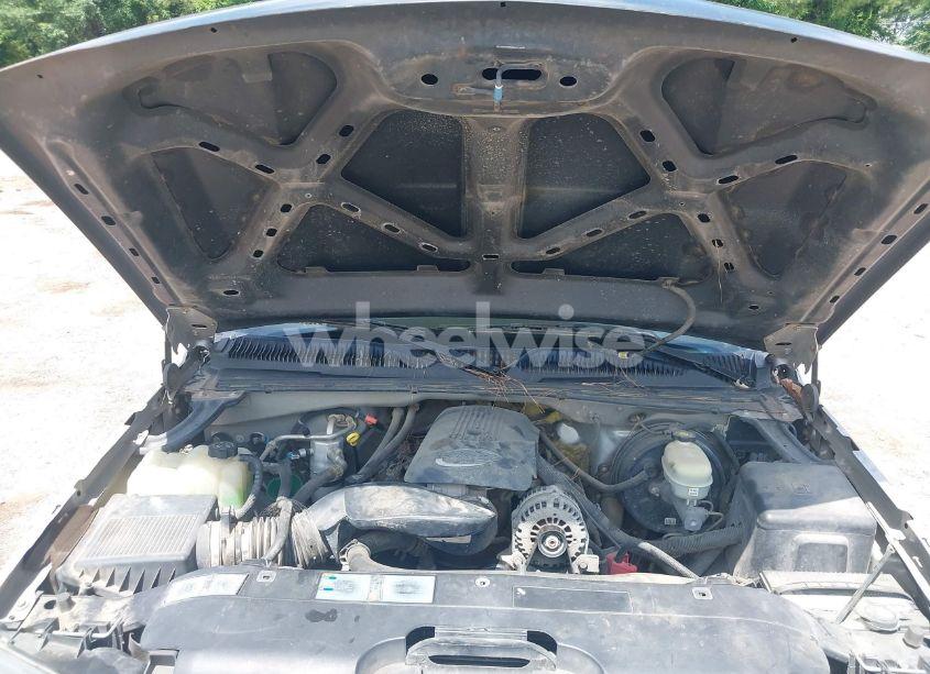 Photo 10 of 2005 Chevrolet Silverado 1500 LS (VIN 2GCEC13T751193283)