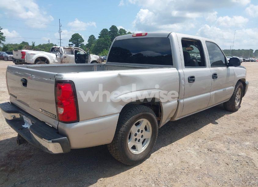 Photo 4 of 2005 Chevrolet Silverado 1500 LS (VIN 2GCEC13T751193283)