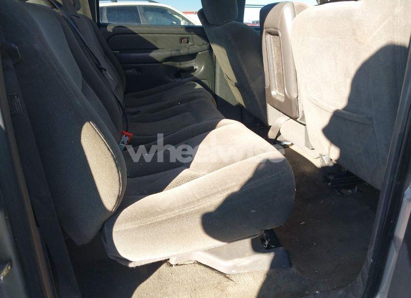 Photo 8 of 2005 Chevrolet Silverado 1500 LS (VIN 2GCEC13T751212429)