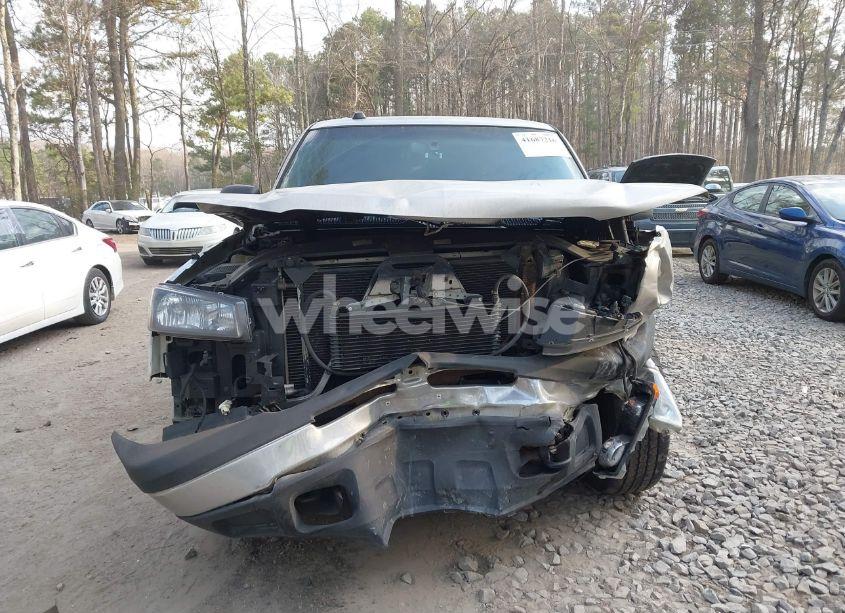 Photo 13 of 2005 Chevrolet Silverado 1500 LS (VIN 2GCEC13T751354540)