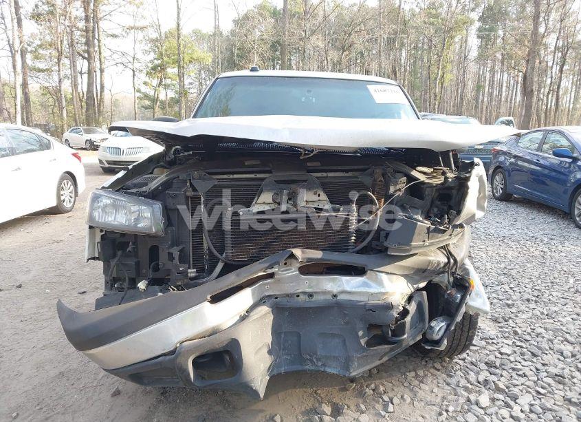 Photo 6 of 2005 Chevrolet Silverado 1500 LS (VIN 2GCEC13T751354540)