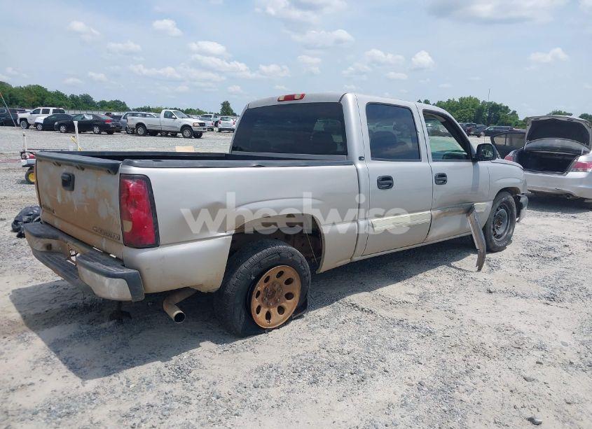 Photo 4 of 2005 Chevrolet Silverado 1500 LS (VIN 2GCEC13T751392947)