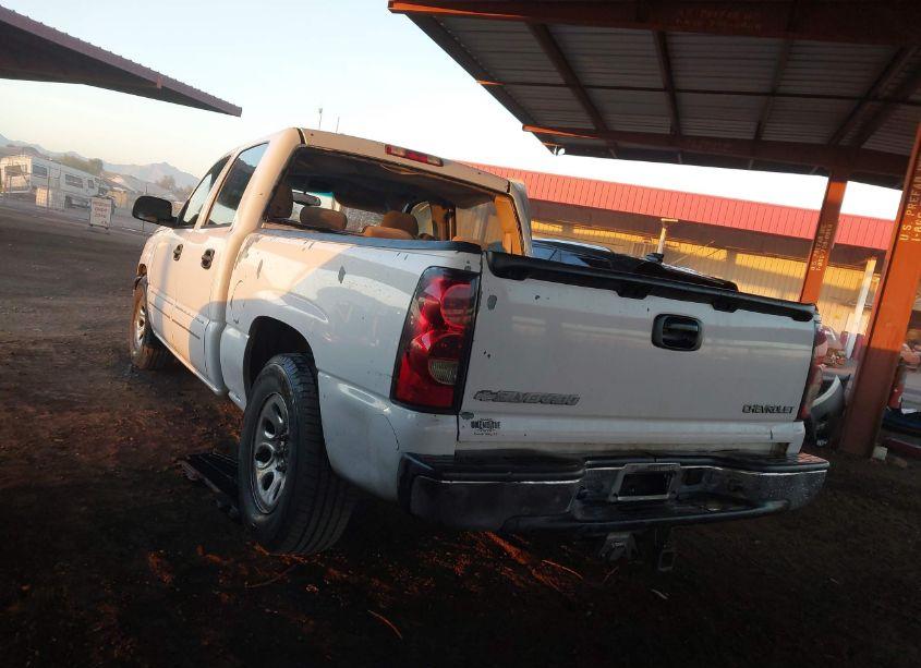 Photo 3 of 2005 Chevrolet Silverado 1500 LS (VIN 2GCEC13T851293831)