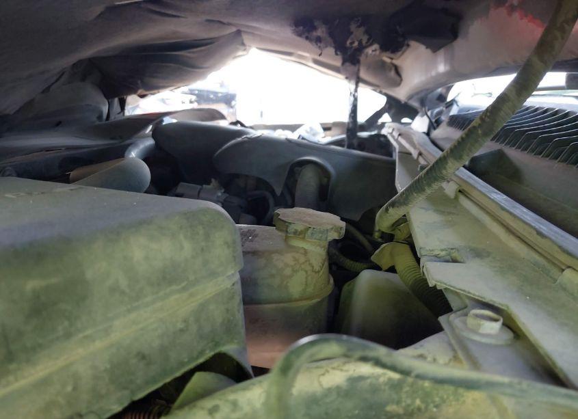 Photo 10 of 2004 Chevrolet Silverado 1500 LS (VIN 2GCEC13T941422464)