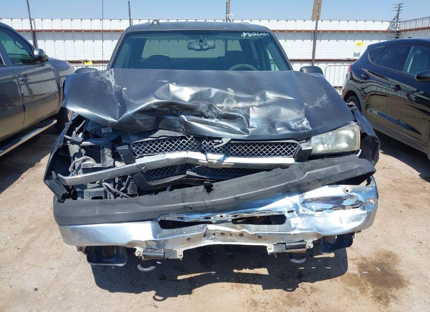 Photo 13 of 2004 Chevrolet Silverado 1500 LS (VIN 2GCEC13T941422464)