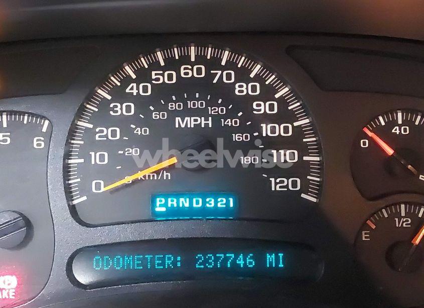 Photo 15 of 2005 Chevrolet Silverado 1500 LS (VIN 2GCEC13T951113384)