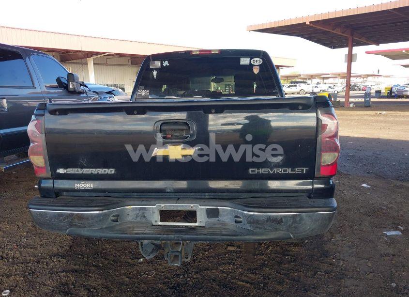 Photo 16 of 2005 Chevrolet Silverado 1500 LS (VIN 2GCEC13T951113384)