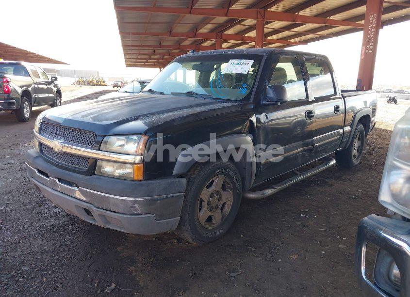 Photo 2 of 2005 Chevrolet Silverado 1500 LS (VIN 2GCEC13T951113384)