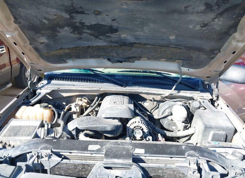 Photo 10 of 2005 Chevrolet Silverado 1500 LS (VIN 2GCEC13T951333298)