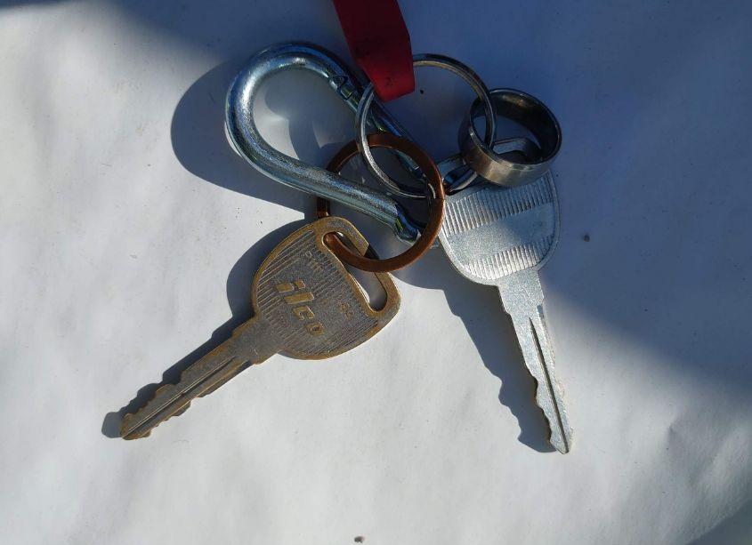 Photo 11 of 2005 Chevrolet Silverado 1500 LS (VIN 2GCEC13T951333298)