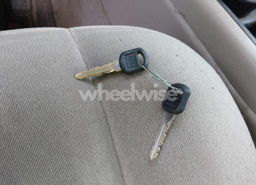 Photo 11 of 2005 Chevrolet Silverado 1500 LS (VIN 2GCEC13T951358377)