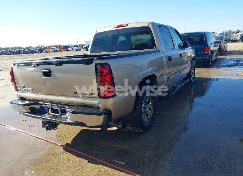 Photo 4 of 2005 Chevrolet Silverado 1500 LS (VIN 2GCEC13T951394523)