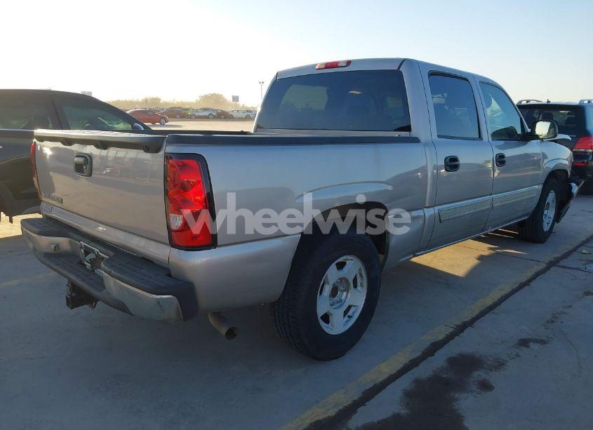 Photo 4 of 2006 Chevrolet Silverado 1500 LT1 (VIN 2GCEC13T961185526)
