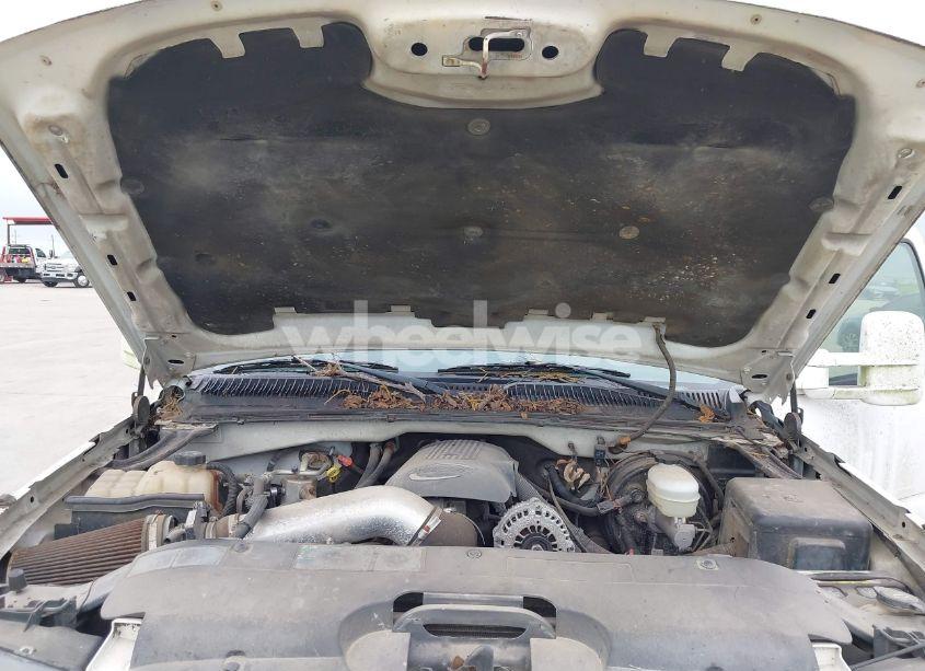 Photo 10 of 2005 Chevrolet Silverado 1500 LS (VIN 2GCEC13TX51264590)