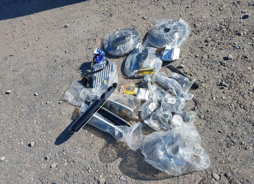 Photo 12 of 2005 Chevrolet Silverado 1500 LT (VIN 2GCEC13TX51388858)