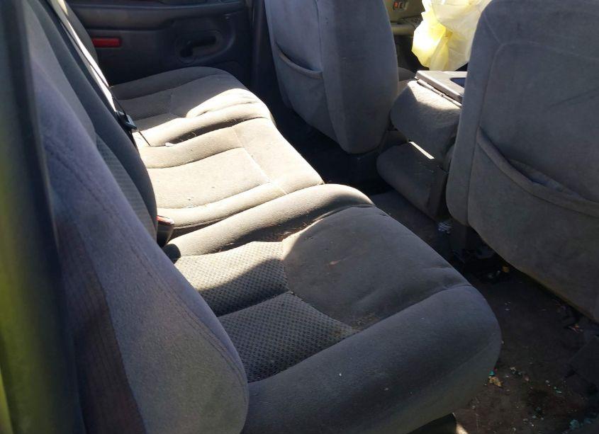 Photo 8 of 2006 Chevrolet Silverado 1500 LS (VIN 2GCEC13V061352955)