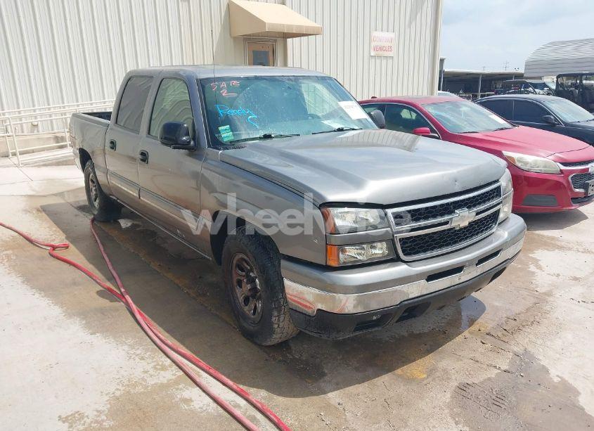 2006 Chevrolet Silverado 1500 LS (VIN 2GCEC13V161276405) main photo