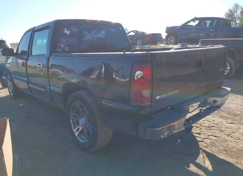Photo 3 of 2006 Chevrolet Silverado 1500 LS (VIN 2GCEC13V161284486)