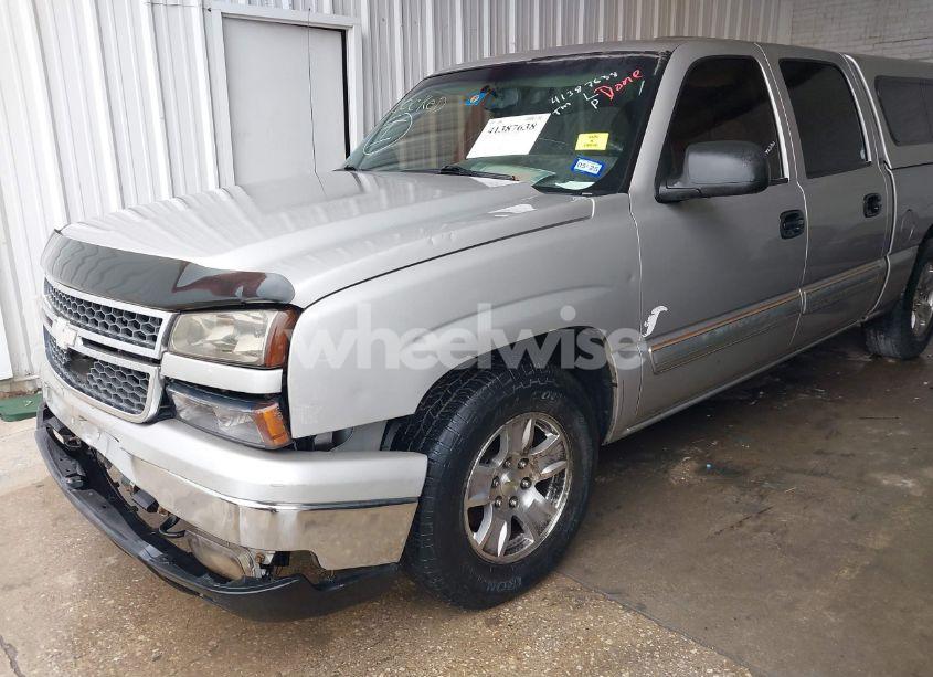 Photo 2 of 2007 Chevrolet Silverado 1500 CLASSIC LS (VIN 2GCEC13V271135764)