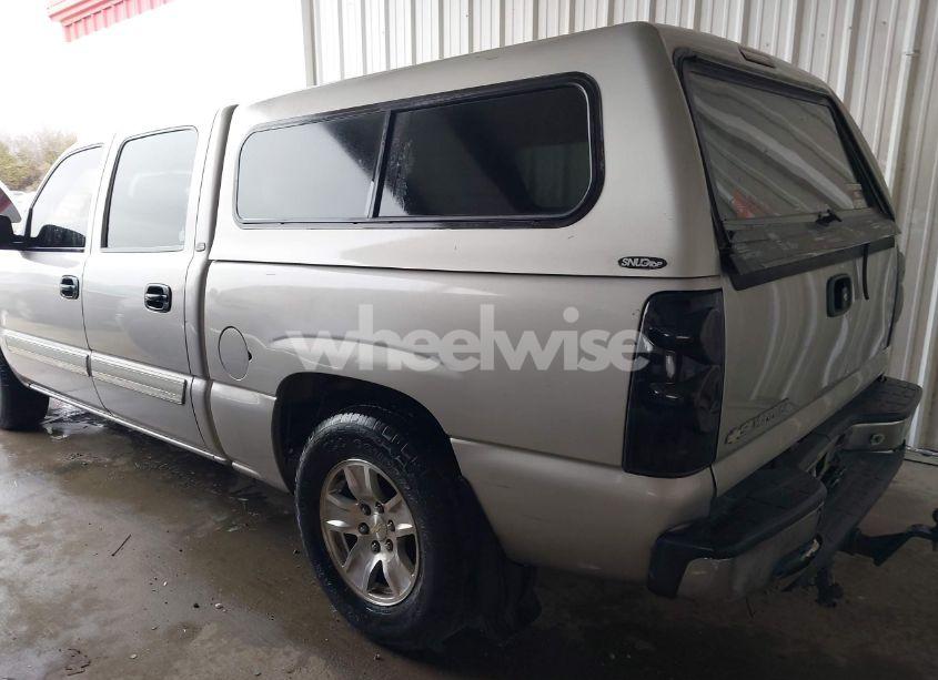 Photo 3 of 2007 Chevrolet Silverado 1500 CLASSIC LS (VIN 2GCEC13V271135764)